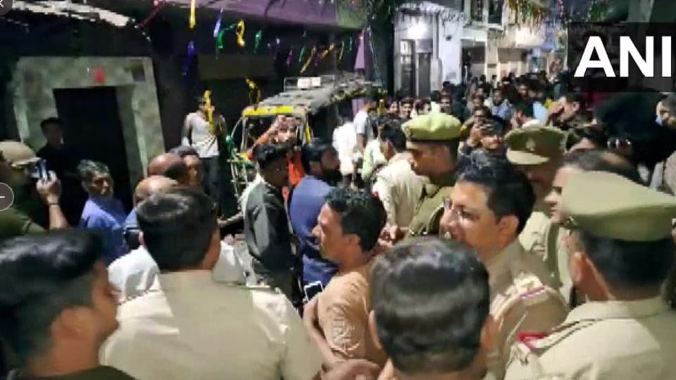 Fighting and stone pelting in two sections on asking for donations for Holi