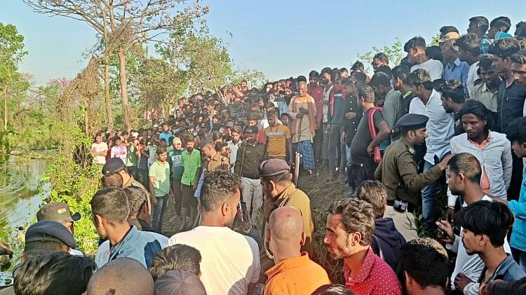 Bihar Crime: बेतिया में छह दिन से लापता युवक का शव नहर में मिला, पिता ने लगाया प्रेम-प्रसंग में हत्या का आरोप