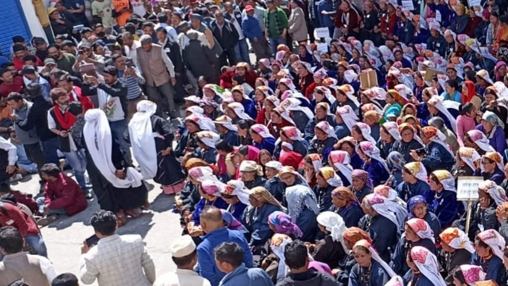 Outrage in Bhotia tribe over indecent remarks demand from government to take cognizance of matter Uttarakhand