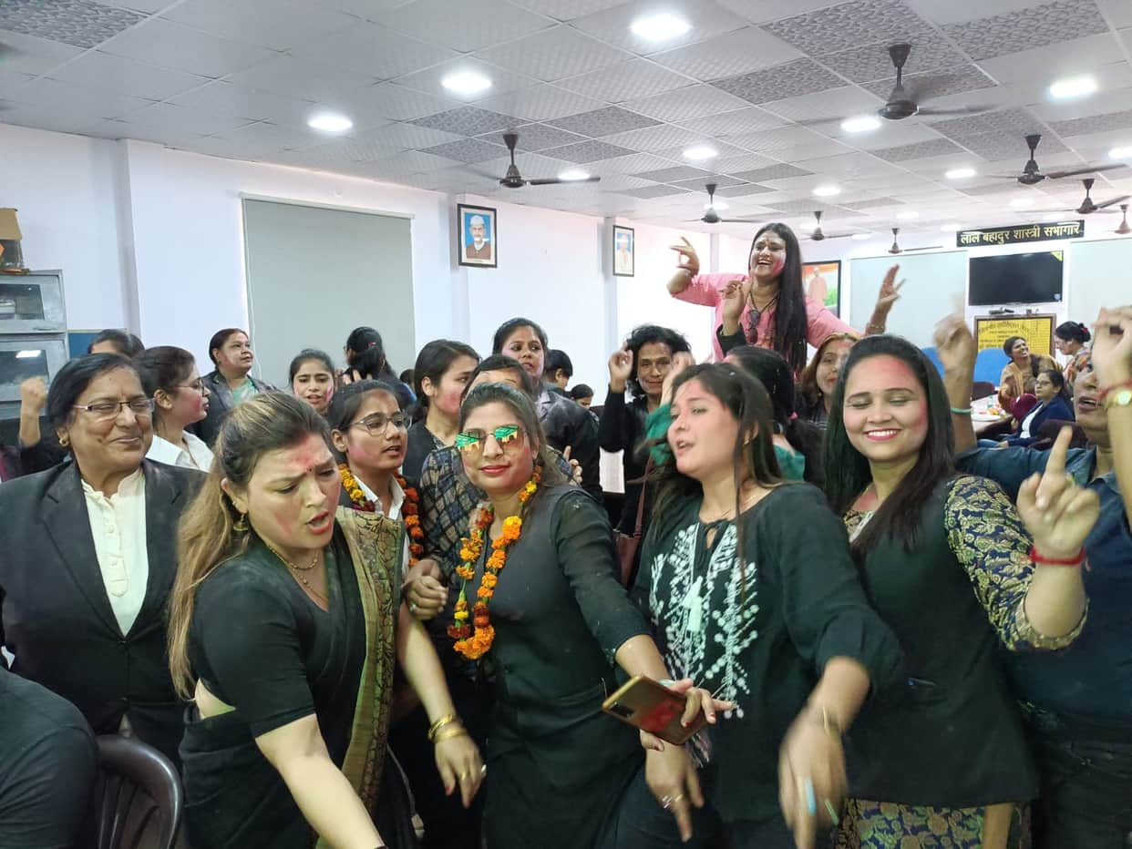 Holi 2023: Bhadra will not be overshadowed on Holika Dahan, rare yoga after thirty years