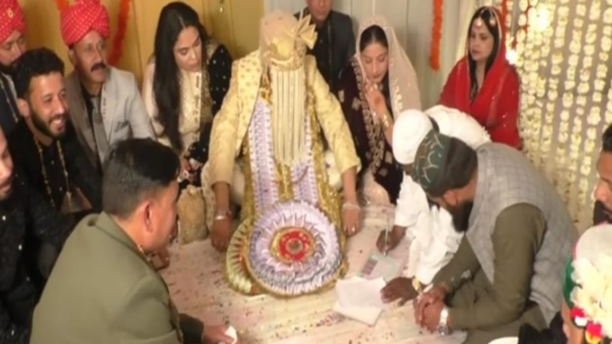Message of religious harmony: Muslim couple married at Hindu temple premises in Shimla Read more At:  https://