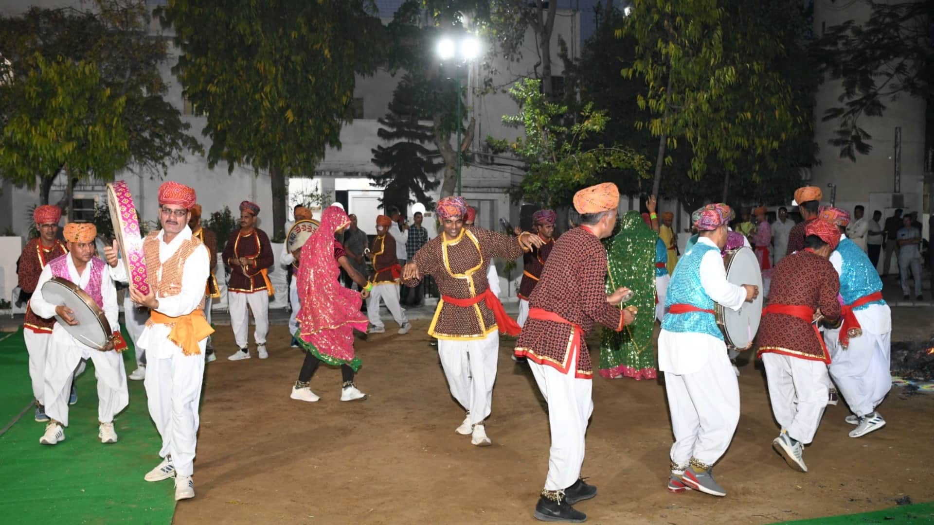 Rajasthan CM Ashok Gehlot performed Holika Dahan at Chief Minister residence