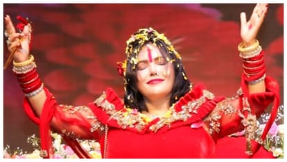 Radhe Maa Birthday: MP Manoj Tiwari and Vijay Sampla especially came to attend celebration