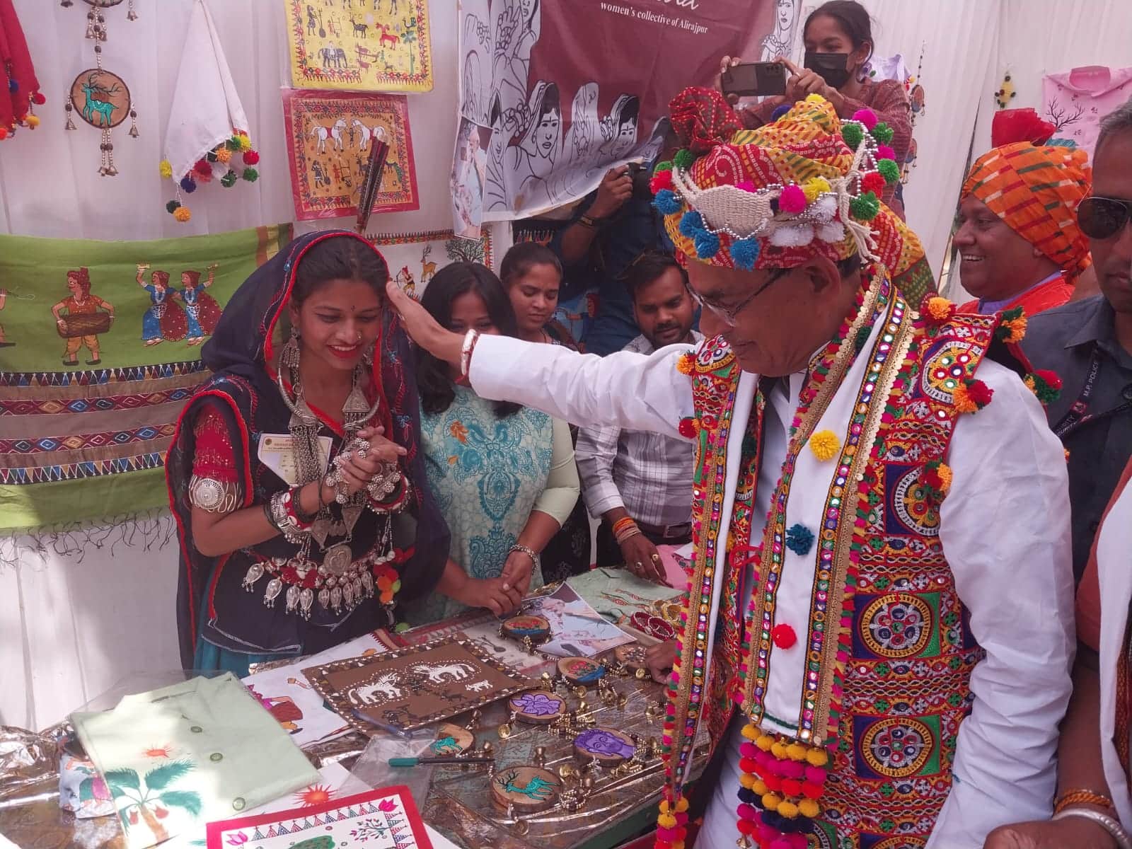 Shivraj announces - Lok Utsav Bhagoriya will now be a state festival, will be established as cultural heritage