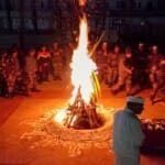 जम्मू कश्मीर में होली मनाते जवान