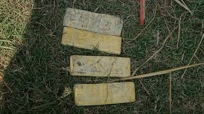Bihar: Gold biscuits worth one crore recovered from Kishanganj, was bringing gold from Bangladesh, BSF caught