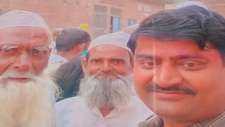 Holi Milan Program is held outside the mosque in Shahjahanpur