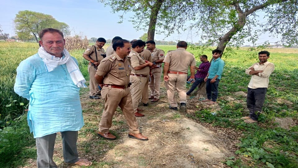 Dead body of youth found hanging from rosewood tree