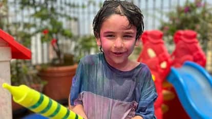 Kareena Kapoor shares Holi celebration pics with taimur and jeh say she misses saif ali khan in this festival