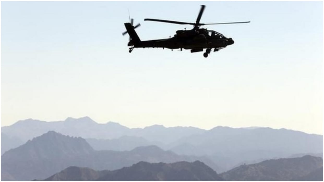 Indian Navy Advanced Light Helicopter makes emergency landing off Mumbai coast three crew members rescued