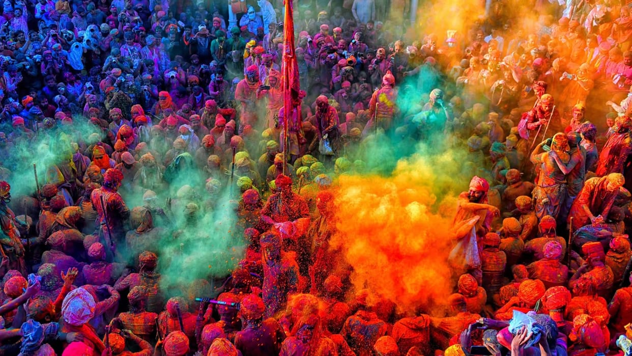 Holi 2023: The whole country plays Holi with the colors of Bundelkhand, colorful gulal is made from these moun