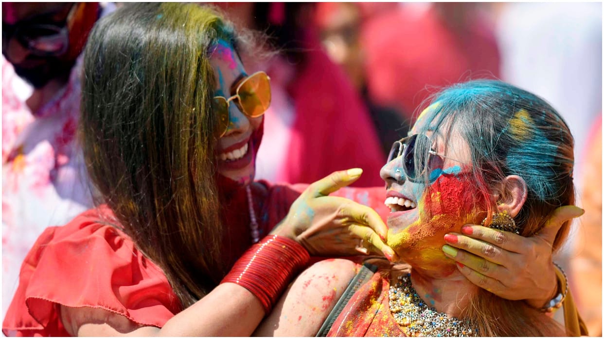 Holi 2024 homemade DIY oil for skin care before holi