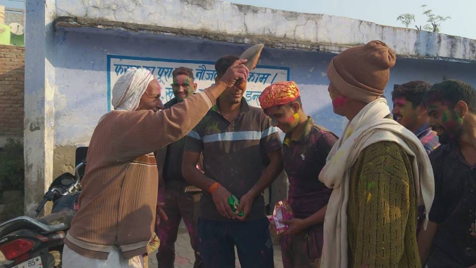 they play Holi by hitting shoe and slippers on each other In Bachgaon village of Sonkh town in Mathura