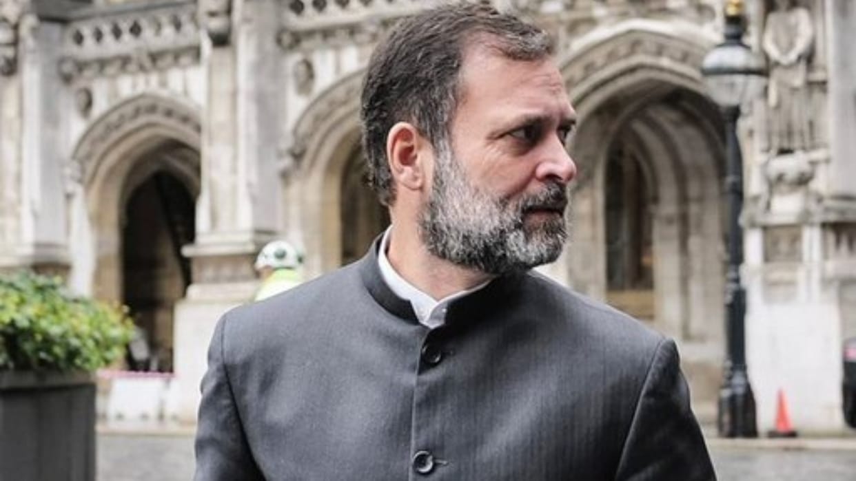 BJP minister praises Rahul Gandhis London photo says Manna padega confidence next level
