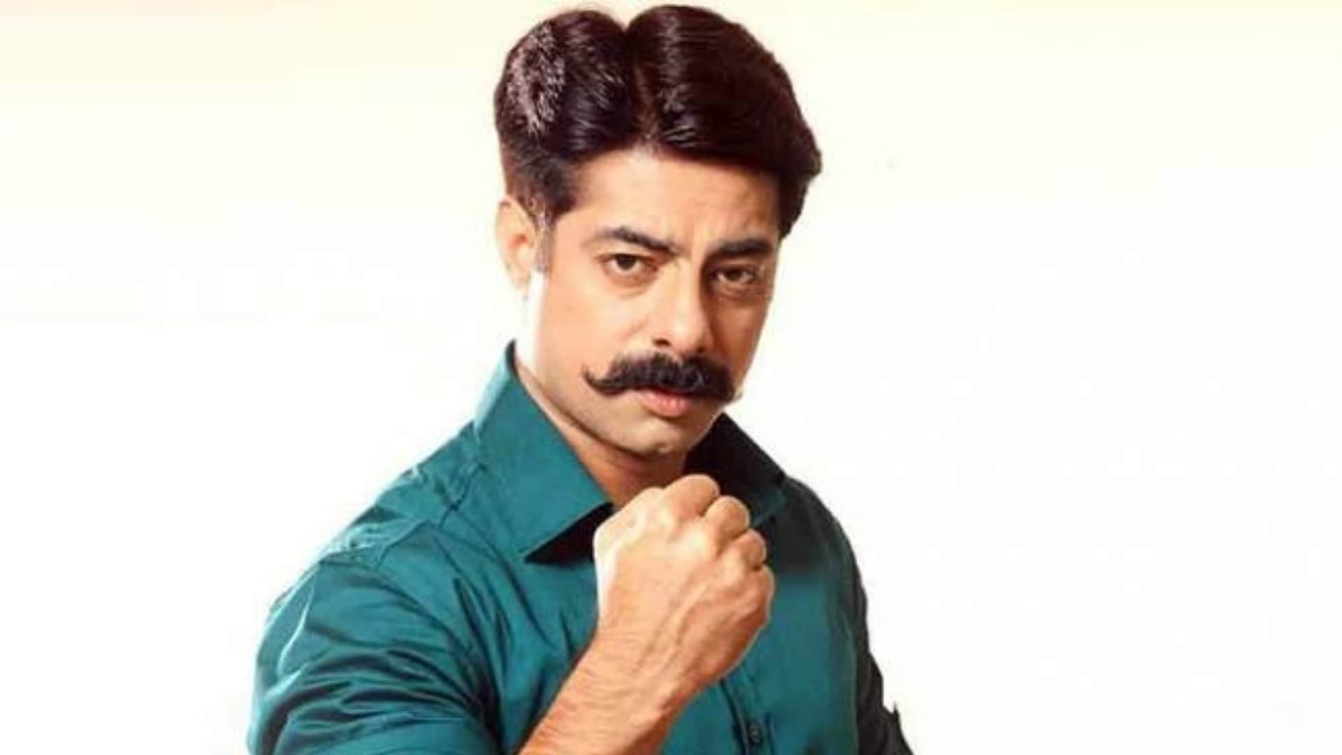 sushant singh birthday speical know some intersting facts about savdhaan india show host