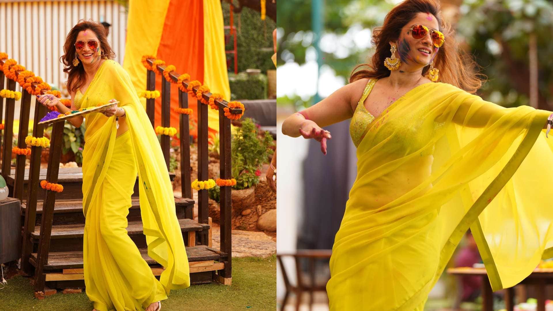 Holi 2023 Ethinic look of ankita lokhande with husband vicky jain in holi party