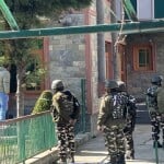 श्रीनगर में ईडी की कार्रवाई के दौरान सुरक्षाबल