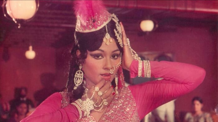 Padma Khanna: बेहतरीन कैबरे डांसर से कैकेयी कैसे बनीं पदमा? इंडस्ट्री में ऐसे बनाई अलग पहचान