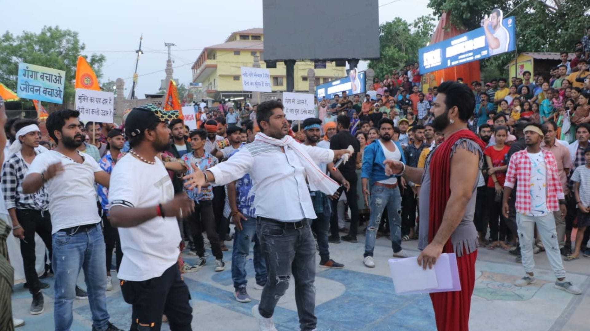 Har Har Gange Pawan Singh Bhojpuri film will release in Hindi Bengali Tamil and Telugu