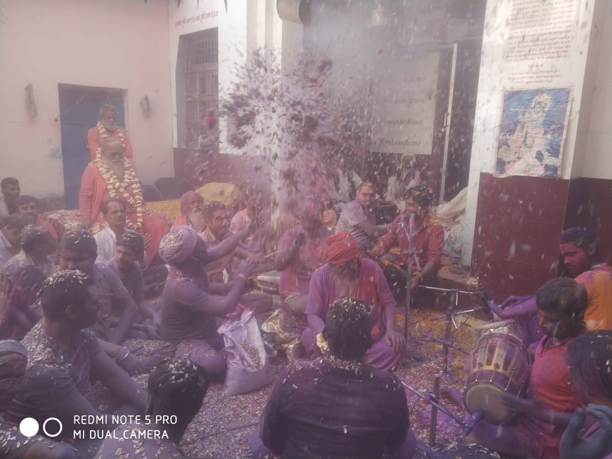 Celebration of Fagotsav, Devotees play Holi of flowers in Ram Janaki temple, Holiyars sing songs