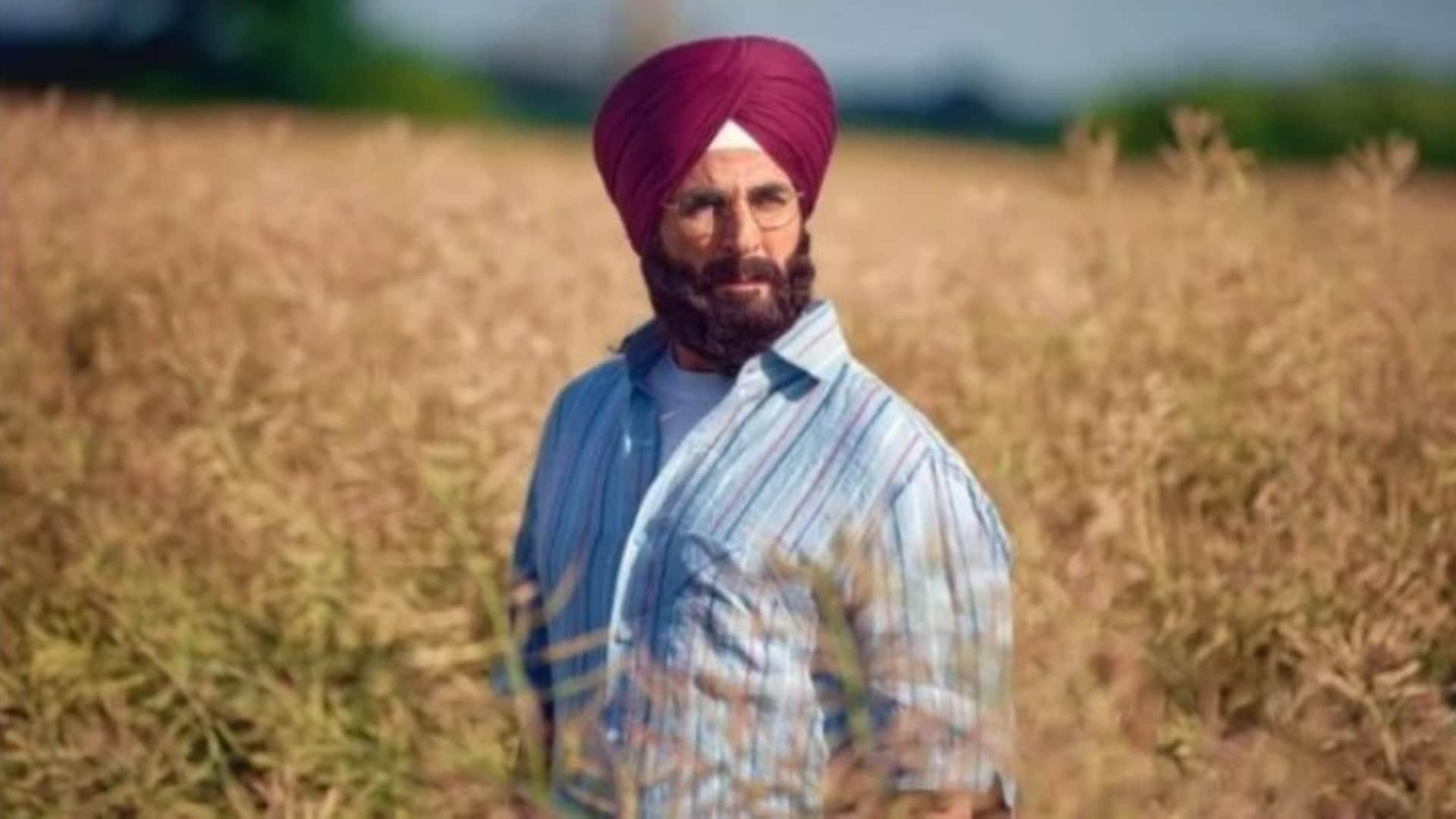 Akshay Kumar will stay in Europe till may will shoot Bade Miyan Chote Miyan khel khel mein sky force films