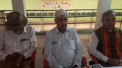 विश्व हिंदू परिषद के अंतरराष्ट्रीय कार्यवाहक अध्यक्ष आलोक कुमार