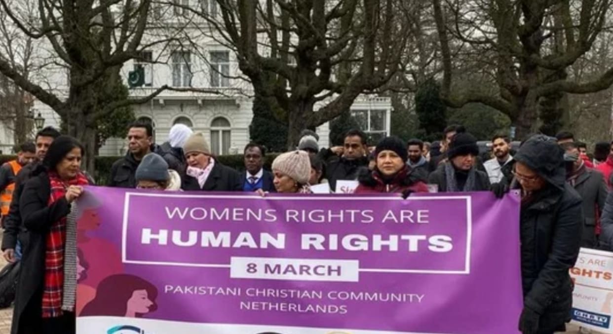 Overseas Pakistani Christians protest against human rights violations suffered by women girls