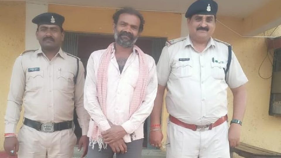 Accused of molesting a girl arrested in Janjgir Champa