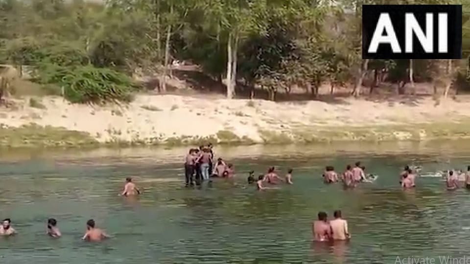 Sultanpur : 4 people died due to drowning in Sitakund Ghat of Gomti river.