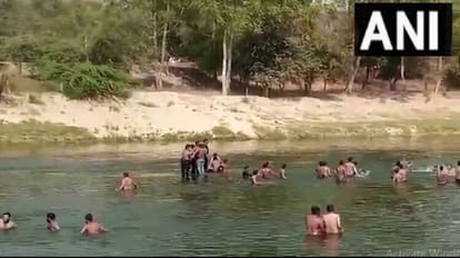 हादसा यहीं हुआ...