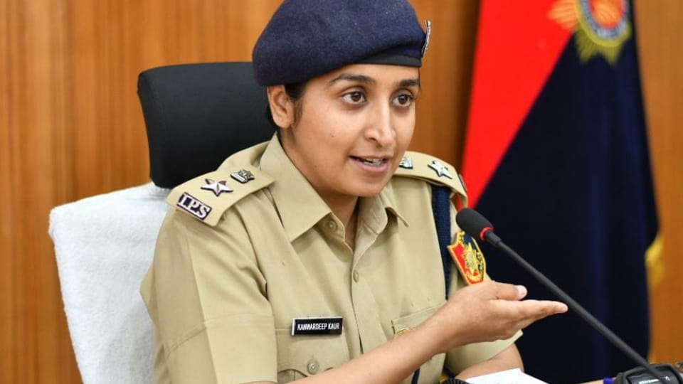Chandigarh SSP Kanwardeep Kaur asked for people cooperation to reduce crime