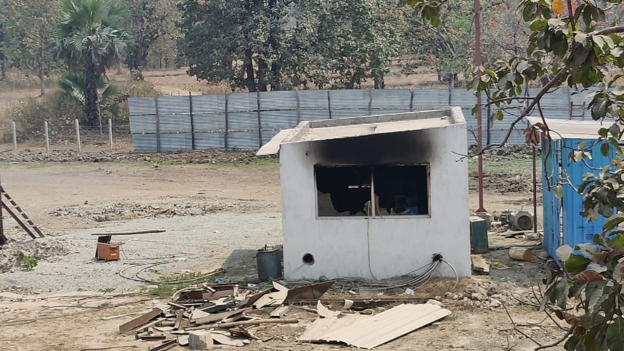 Naxalites created ruckus in crusher plant set fire to pickup and mixing machine In Bijapur