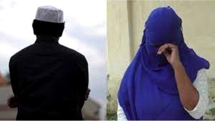 The pressure of conversion-marriage on the student, the young man harasses while going to school