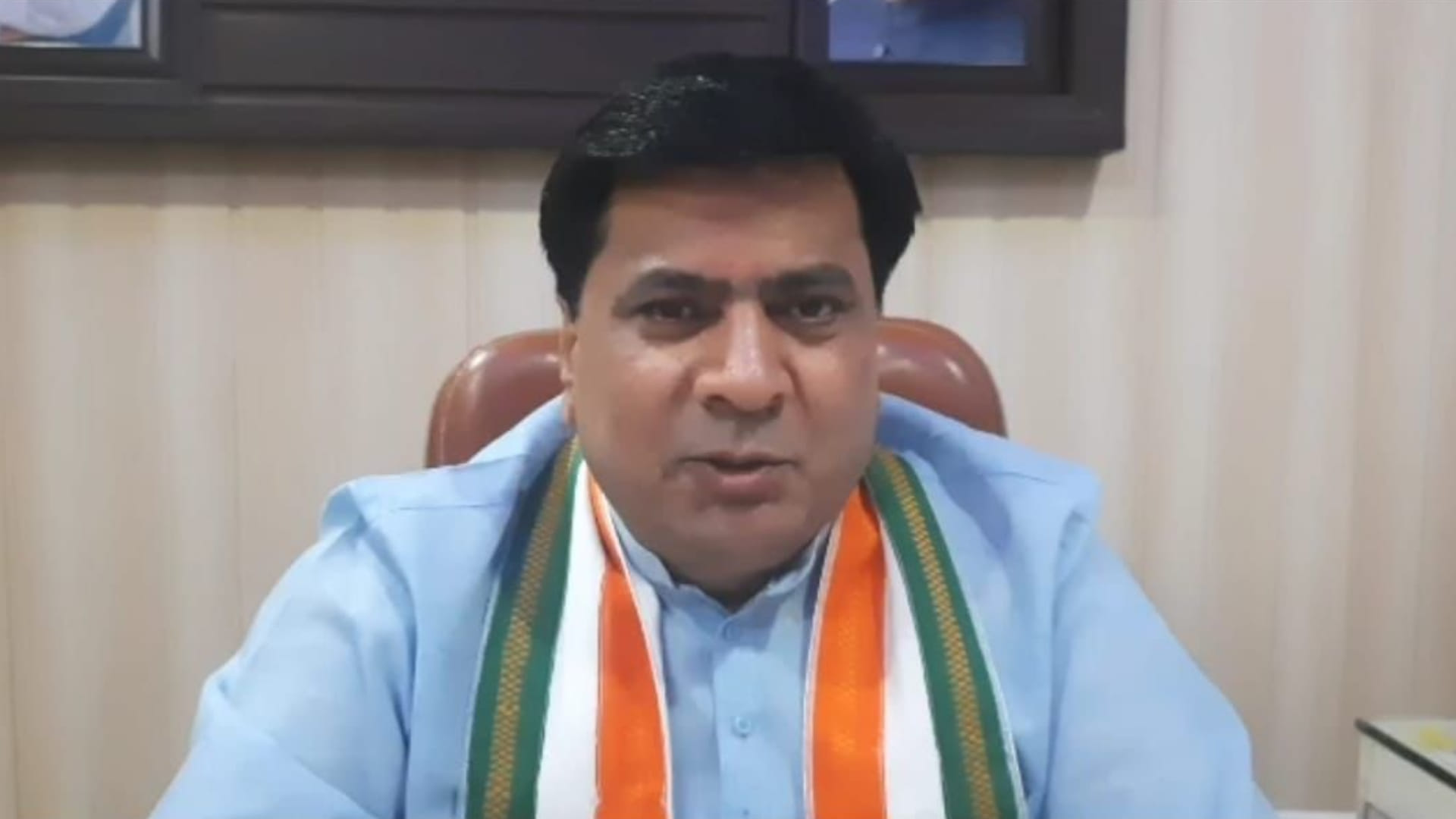 मुरैना विधायक राकेश मावई से टेरर टैक्स मांगने का मामला सामने आया है।
