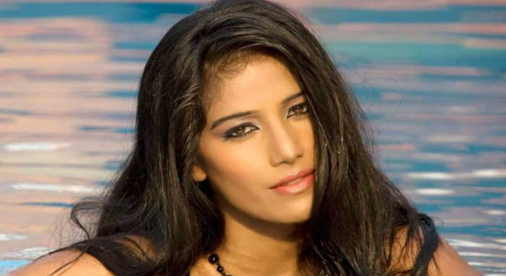 Poonam Pandey Birthday Special Know Unknown Facts about her life Career and Controversies