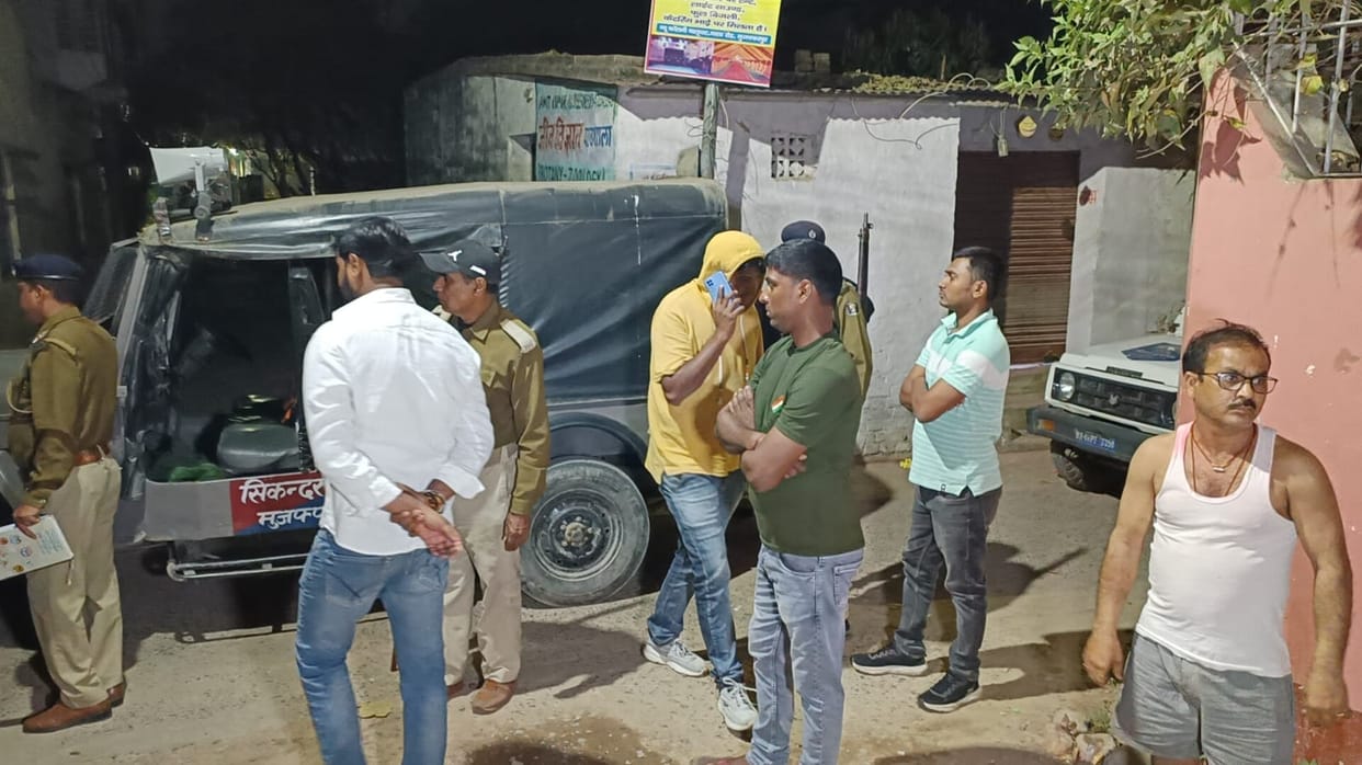 Bihar: Firing at animal husbandry worker's house in Muzaffarpur, woman narrowly escaped; case lift pressure