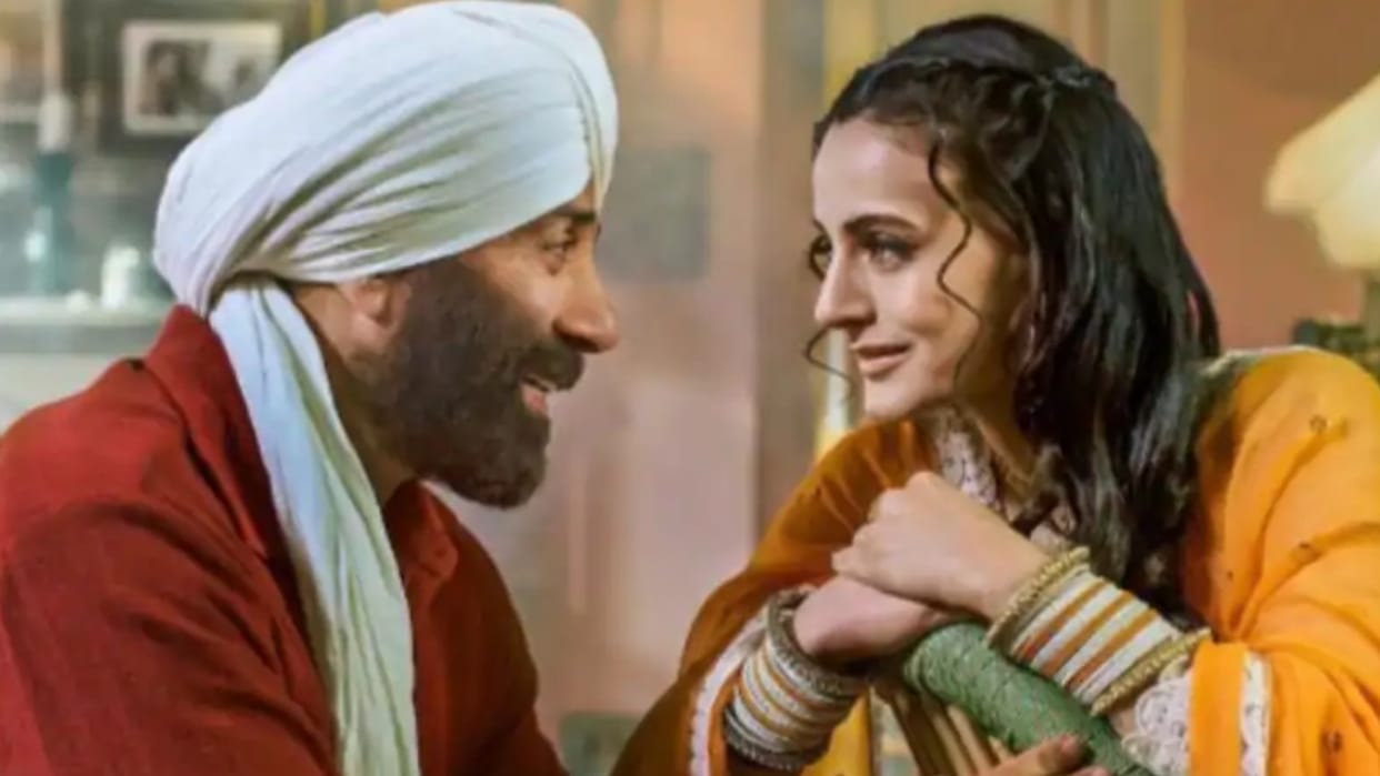 Amisha Patel will not attend the trailer launch event of Gadar 2 because Simrat Kaur Video on Social Media