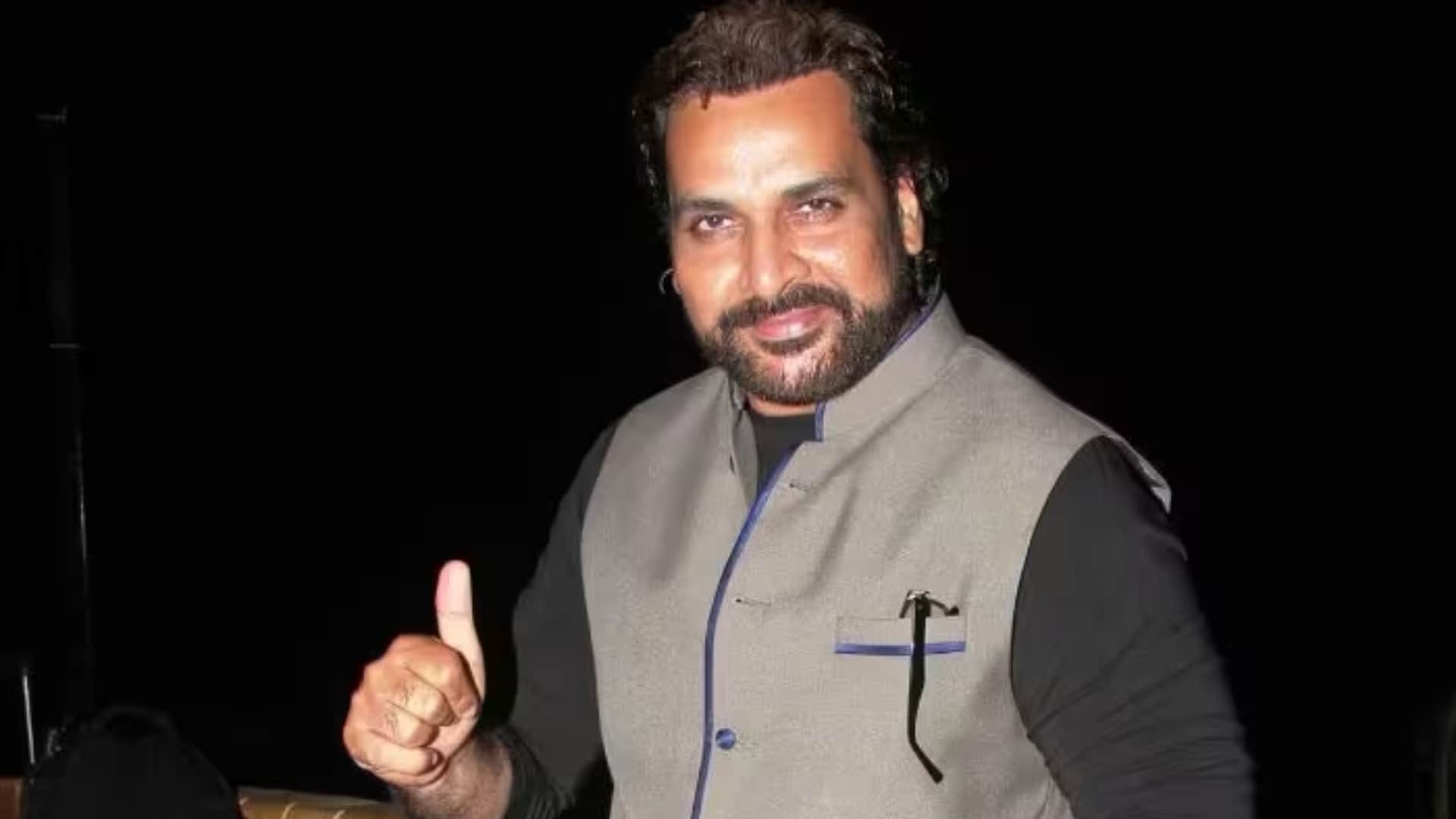 Shahbaz Khan birthday actor belongs to musical family but choose acting know about his career in bollywood