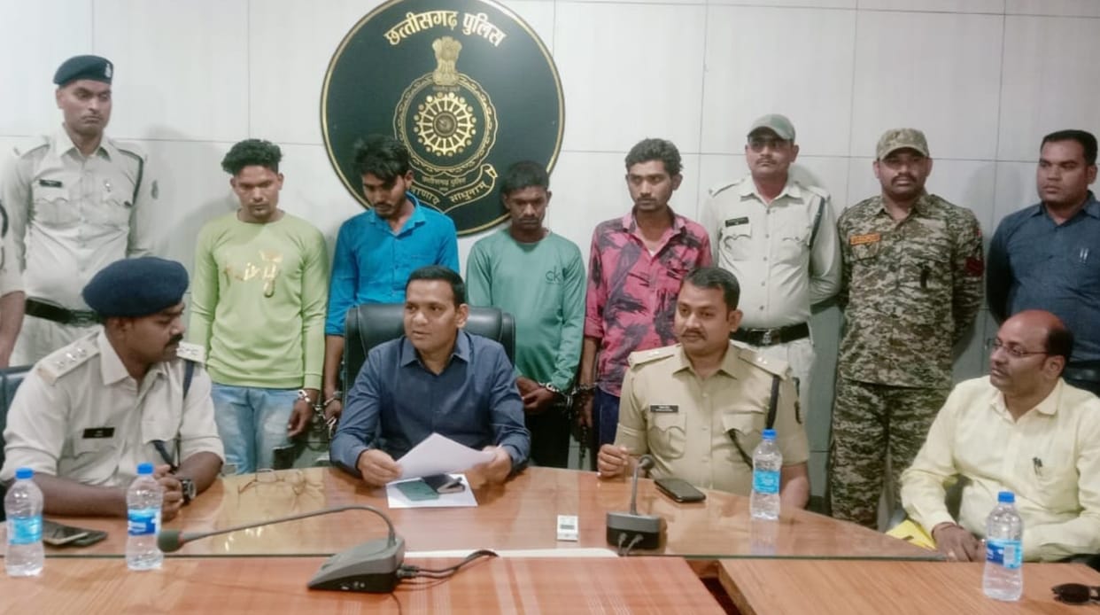 chhattisgarh police arrested five arrested in murder case in bemetara