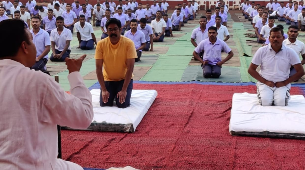 nine day yoga camp started at chhattisgarh police training school in jagdalpur