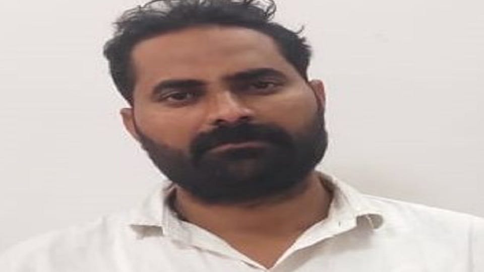 Abdul Kavi brother arrested in Kaushambi, Abdul Qadir is an advocate in the district court