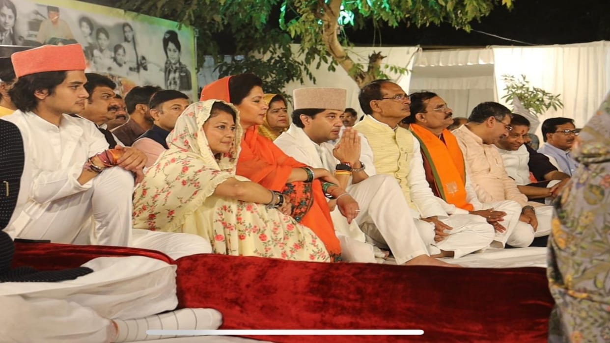MP Politics: BJP Celebrates Madhavrao Scindia Birth Anniversary As Election Event Congress Party Comments