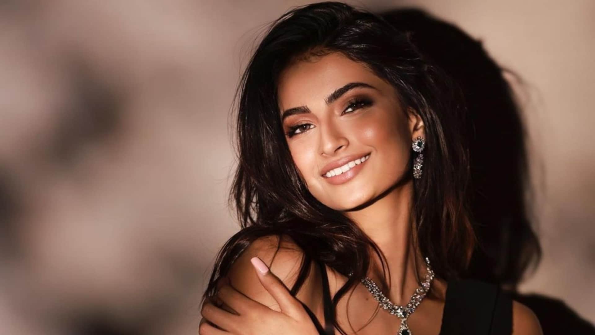 Palak Tiwari Shared her Experience Working with Salman Khan in Kisi Ka Bhai Kisi Ki Jaan