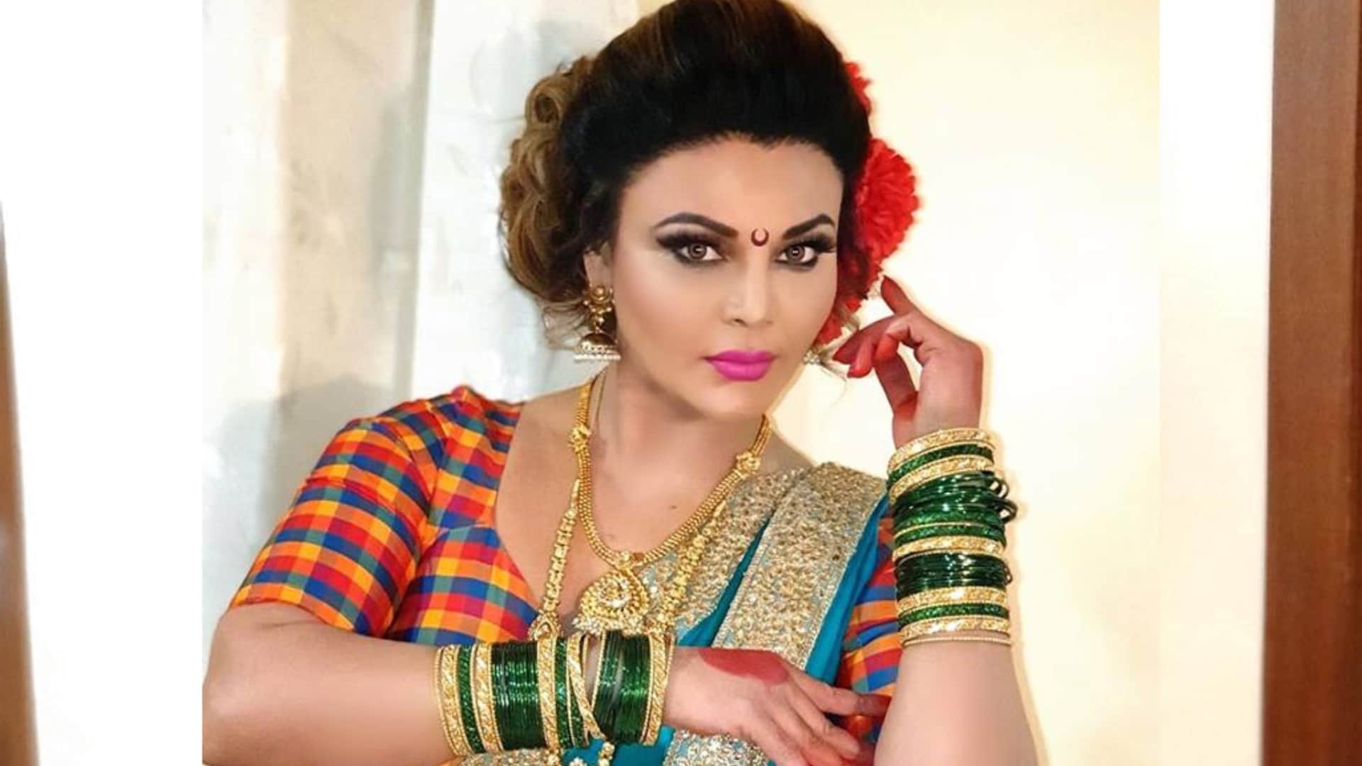 Rakhi Sawant Life Inspire Song jhootha Release actress cried In front Of Paparazzi said im also a human being