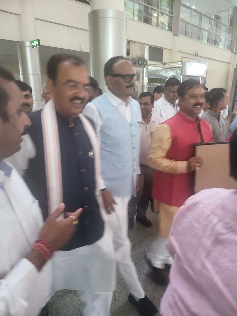 Deputy CM Keshav Prasad Maurya and Brijesh Pathak reached Varanasi airport, left for Mirzapur