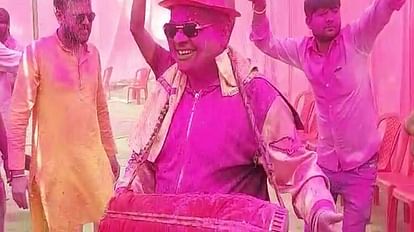 holi milan samaroh at jccj president amit jogi house in gpm