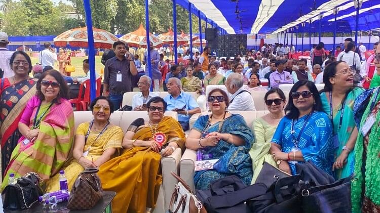 Patna University Alumni meet : यादों के पिटारे से निकला पिछली शताब्दी का नाम- बिन नारी कॉलेज और गूंजे ठहाके