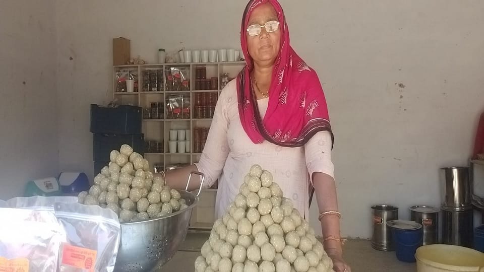 Mahendragarh sweetness of millet laddus reached Japan women of self-help group of village Bawaniya