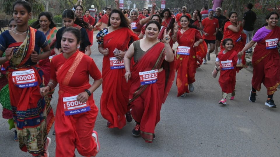 Saree Run organized by Chandigarh Run Club On International Womens Day