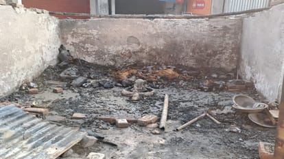 People agitated over the burning of two shrines along with shops in Kishanganj, protested by blocking the road